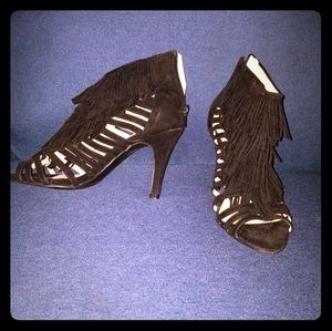 Fringe stilettos